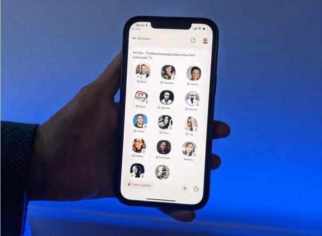 和马斯克“开房”爆火的Clubhouse，虚火大于真金