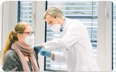 多国政要媒体对中国疫苗好评如潮 开放合作呼声日渐高涨