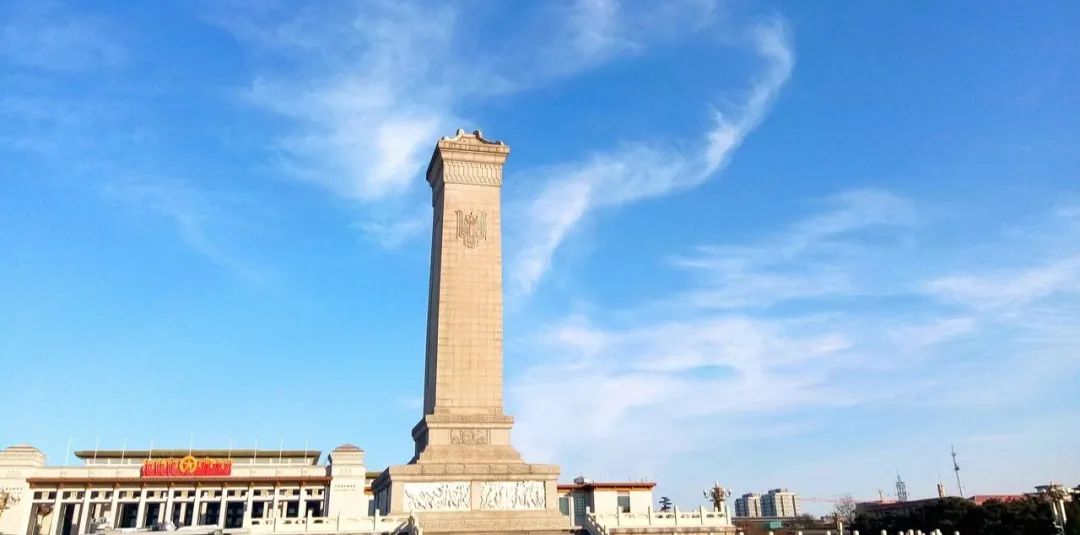 今天起 侮辱 诽谤英雄烈士 正式入刑 含视频 手机新浪网