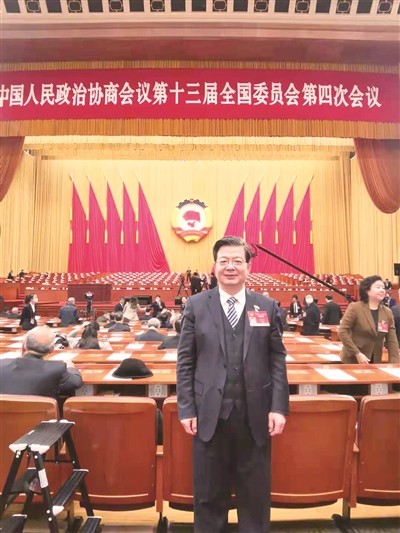 潘元松科技兴则国兴,科技强则国强.