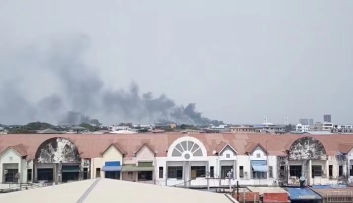 缅甸仰光兰达亚工业区两服装厂遭遇纵火