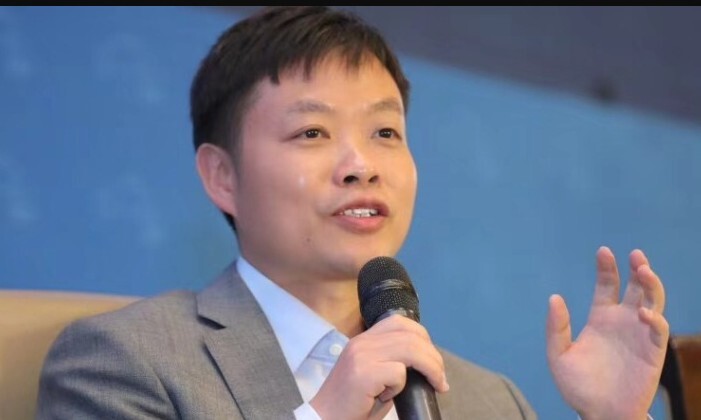 3月15日消息,在央视财经《遇见大咖》节目的访谈中,小鹏汽车ceo何小鹏