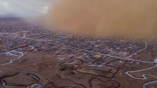 蒙古国暴风雪强沙尘天气致10人死亡 仍有1人失踪