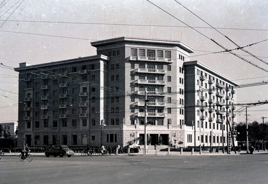 华侨大厦(北京建院供图)