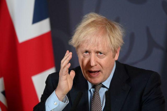 英国首相认错：承认推迟首次全国性防疫封锁的决定是错误的