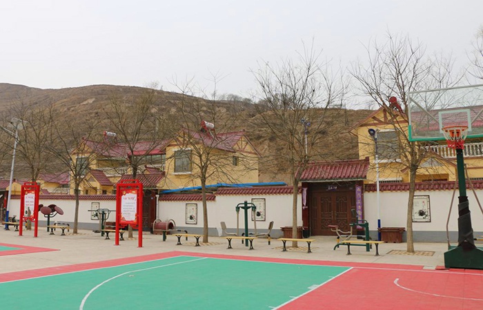 双泉乡林家屲村异地扶贫安置点