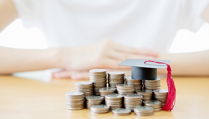 监管发文规范大学生互联网消费贷款 花呗借呗不得向大学生放款