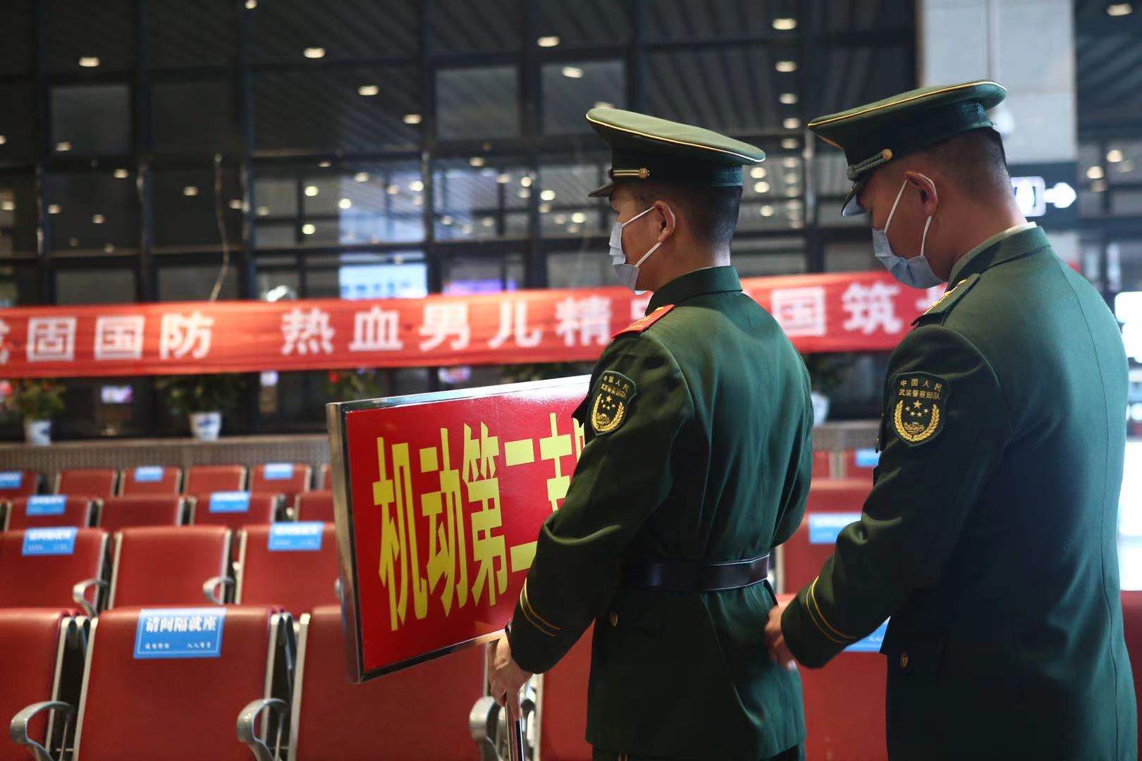 武警北京总队某部迎来2021年度首批春季入伍新兵