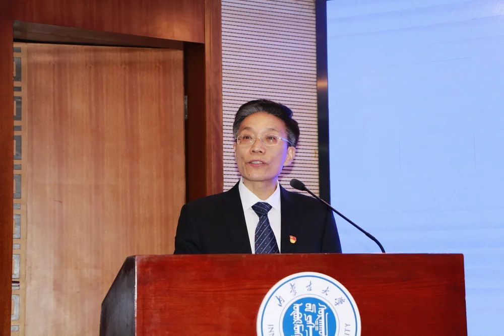 自治区纪委副书记,监委副主任陈继清致辞自治区纪委常委,监委委员