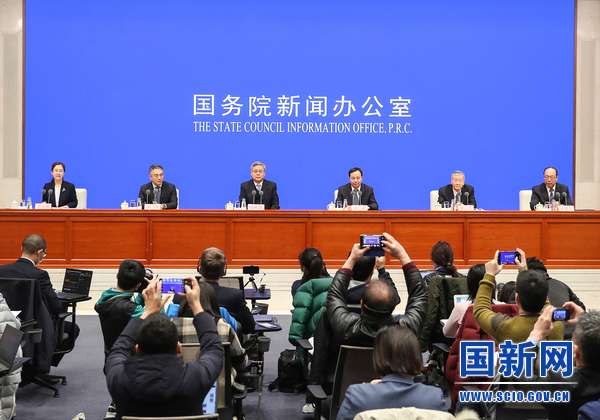 郭树清重磅发声 涉及房地产、不良贷款等问题