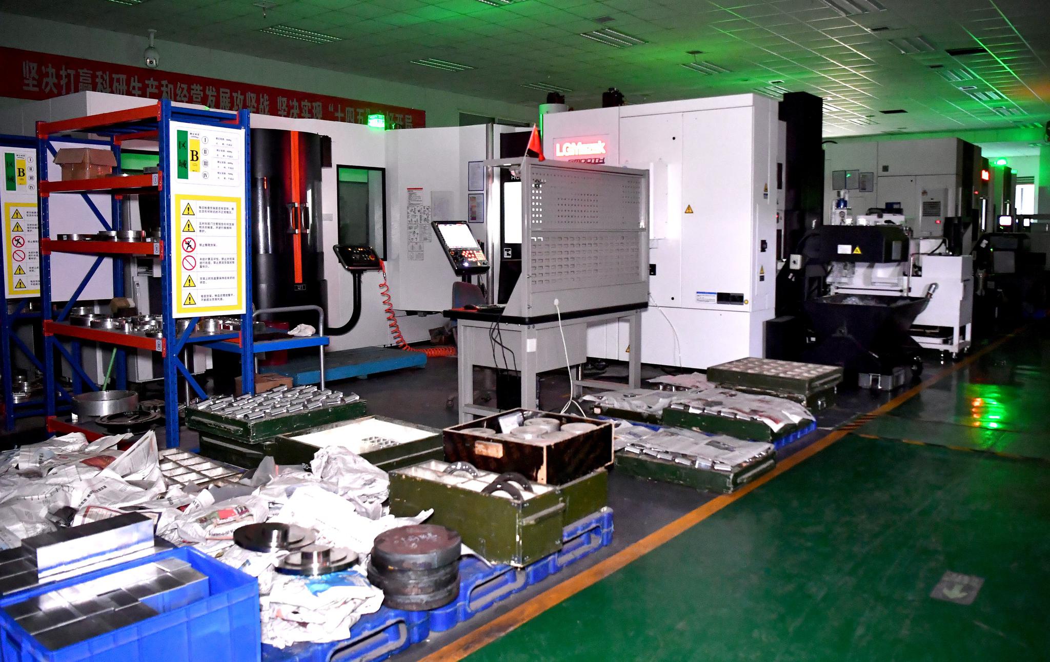 经济人睡机不睡探访我国固体火箭发动机研究基地的黑灯工厂