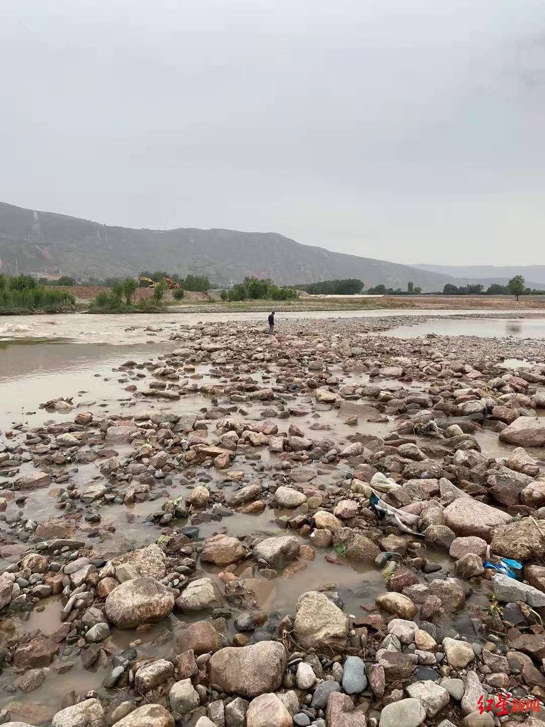 甘肃"一家四口河道溺亡家属索赔345万"案开庭 水电站:系自甘风险行为