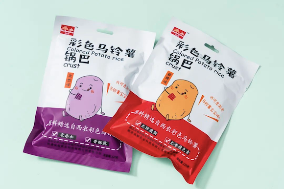 彩色马铃薯锅巴(图片来源:莓莓吃喝团)