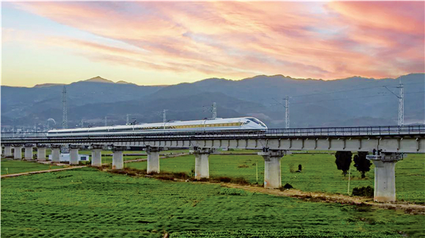 云南天堑变通途高铁入云端十三五以来云南铁路建设发展纪实图