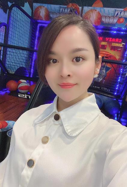 已成美女老板,如今全网寻亲,1个月来了300人|张妮_新浪财经_新浪网