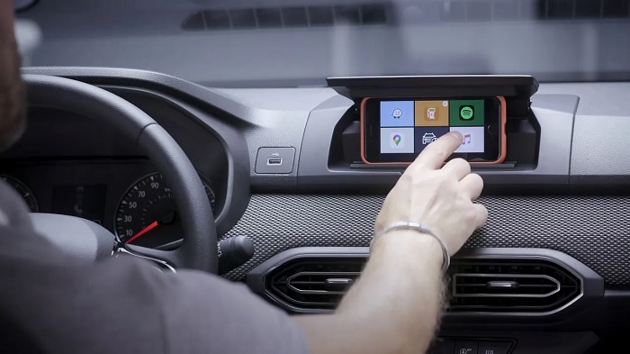 雷诺为Dacia Sandero引入新设计 可将手机当做车载信息娱乐屏