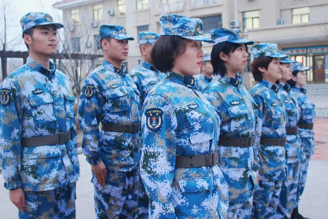 慕了慕了看看别人家的纠察