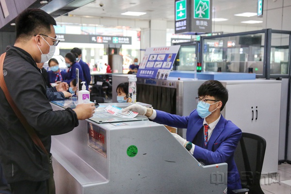 珠海机场夏航季航点80个 日均296班|上海_新浪财经_新浪网