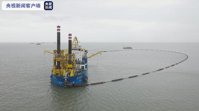 “天鲲号”提前32天完成广西钦州港东航道260万立方米疏浚任务