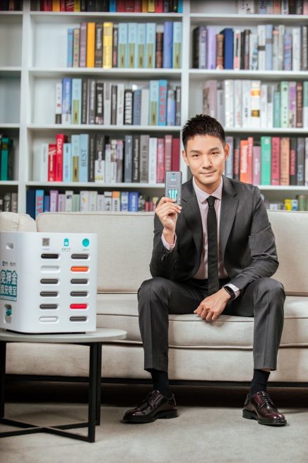 80后的蔡光渊在此之前拥有着营销从业者羡慕的光鲜履历.