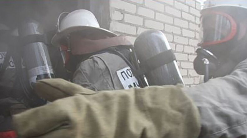 俄罗斯大诺夫哥罗德市一工厂发生爆炸 造成1人重伤