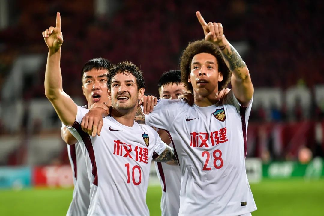 已经退出足坛的天津权健俱乐部图/图虫创意