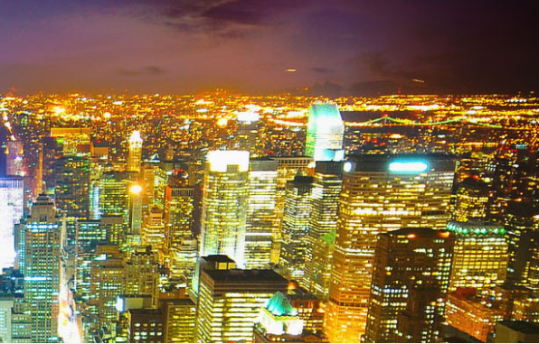 蓝光发展：再次出售资产 千亿房企“卖子”自救