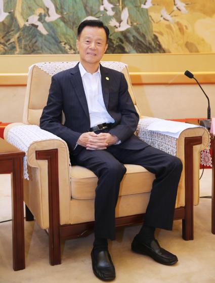 中国人口结构_从新中国成立以来七次人口普查数据看中国人口年龄结构变化(2)