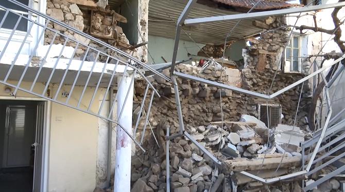 △希腊中部拉里萨地区地震，部分建筑物损毁严重