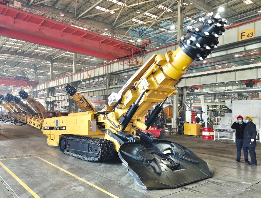 中国煤科南京设计院乌兹别克斯坦沙尔贡煤矿现代化改造项目掘进机设备