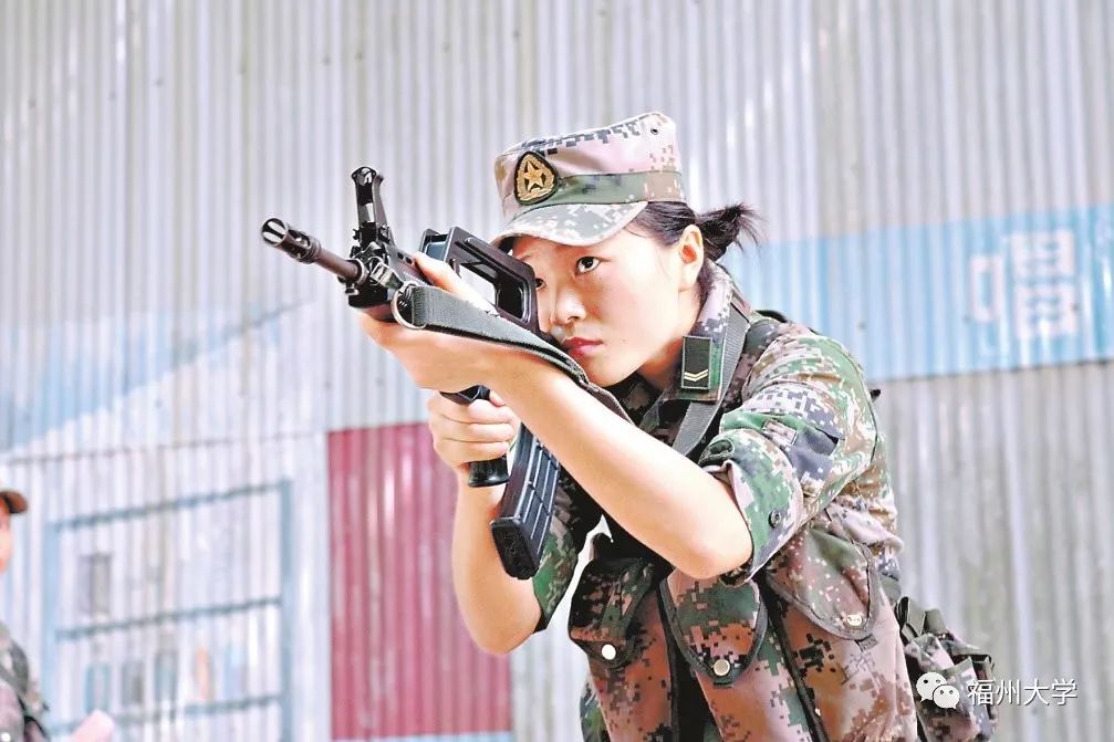 (季楠,刘宛昕 摄)