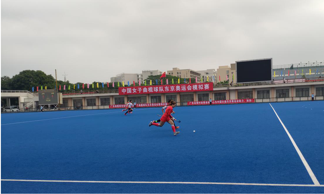 由男子队伍分别模拟奥运赛场上女曲的6个主要对手,展开实战性备战