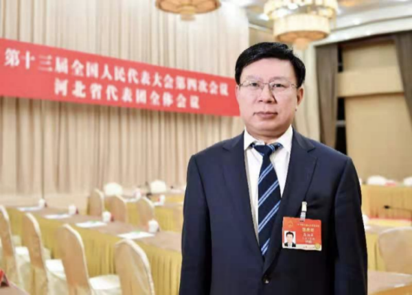 聚焦两会|全国人大代表,以岭药业总经理吴相君:建议促进野生中药资源