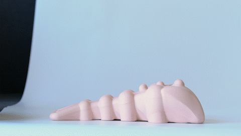 ▲胸膛一下子就挺起来了！