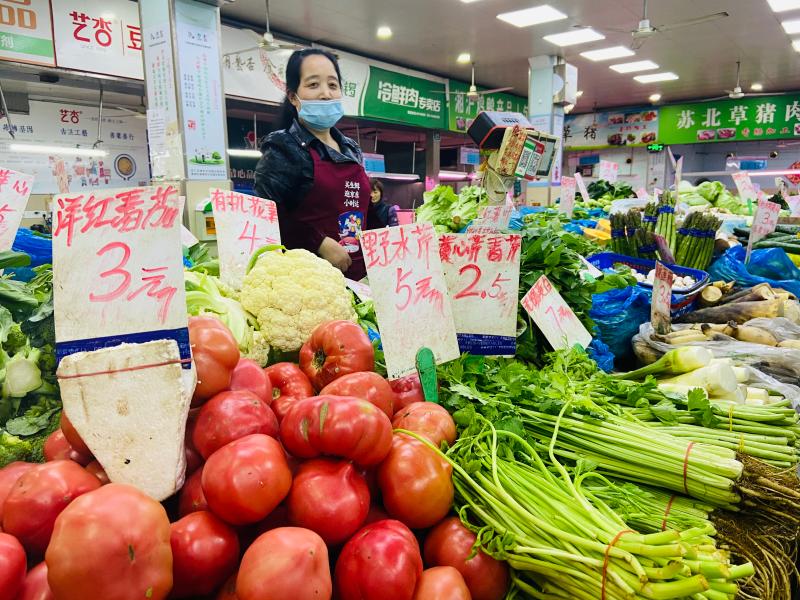 诚信运营岂容生鲜灯“美颜乱象”