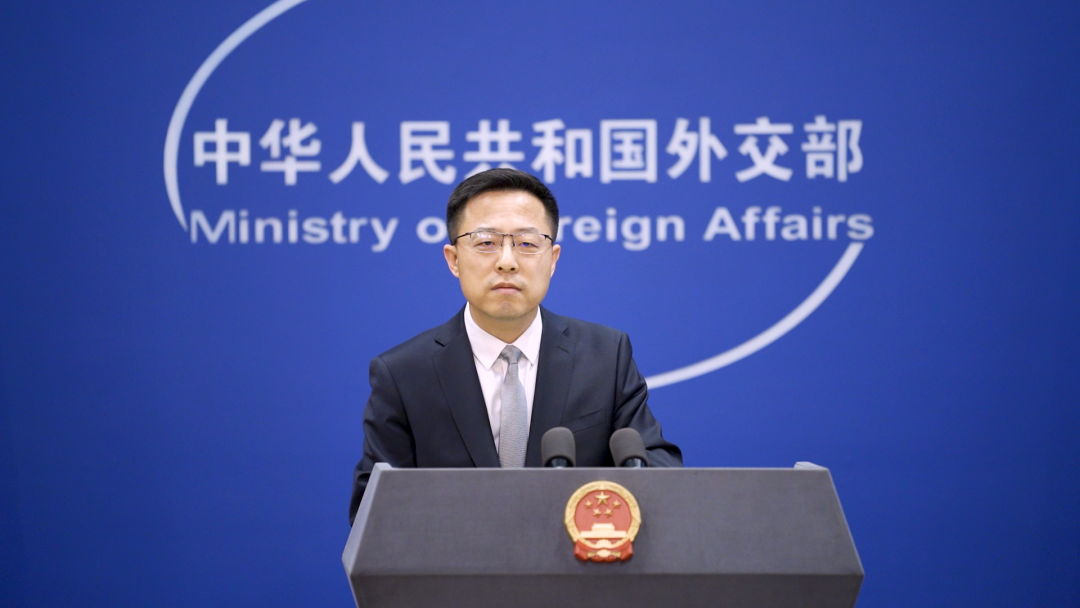 赵立坚:请他喝了再说