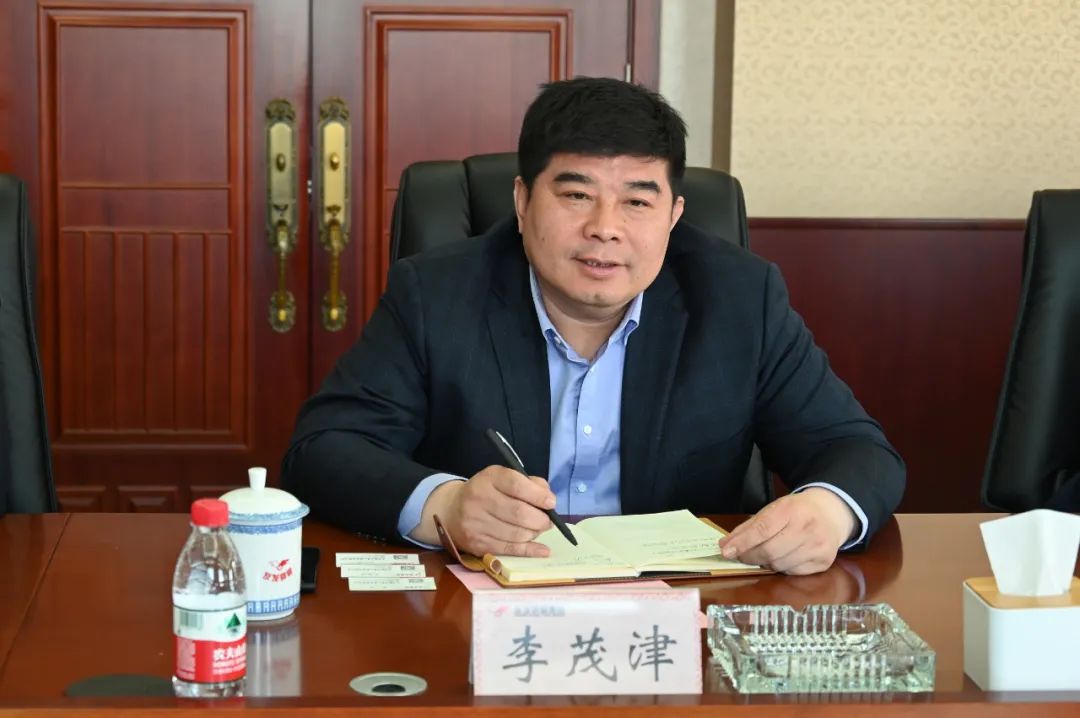 北京建龙重工集团副总裁黄丹一行莅临友发集团走访交流