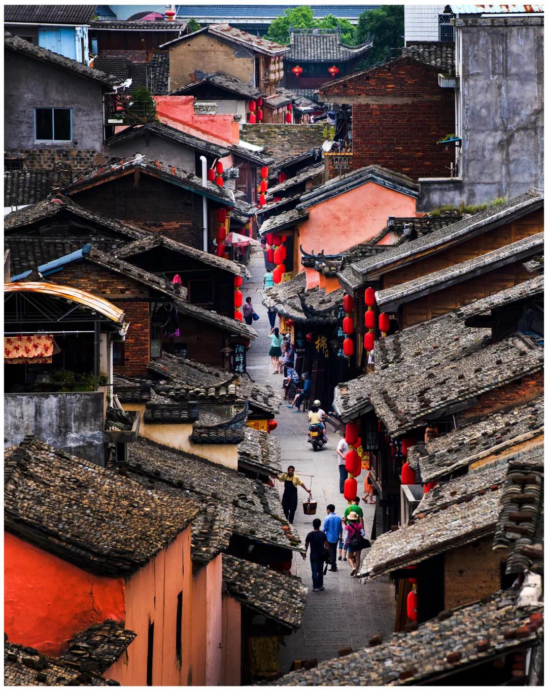 图为长汀县店头街 刘星摄