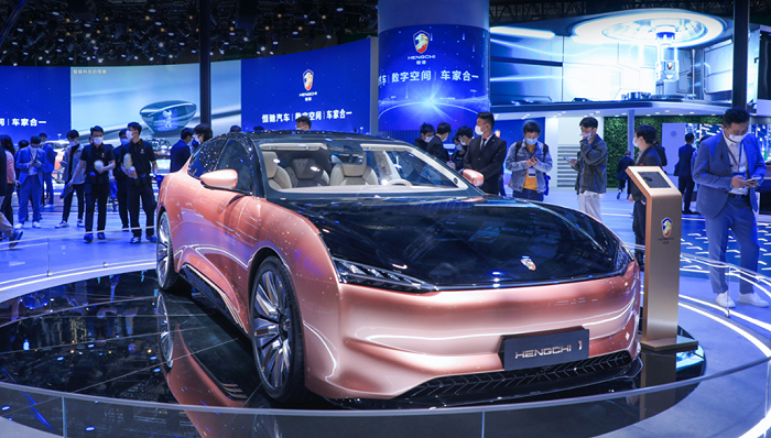 恒大把真车摆上了上海车展明年开始交付 轿车 新浪财经 新浪网