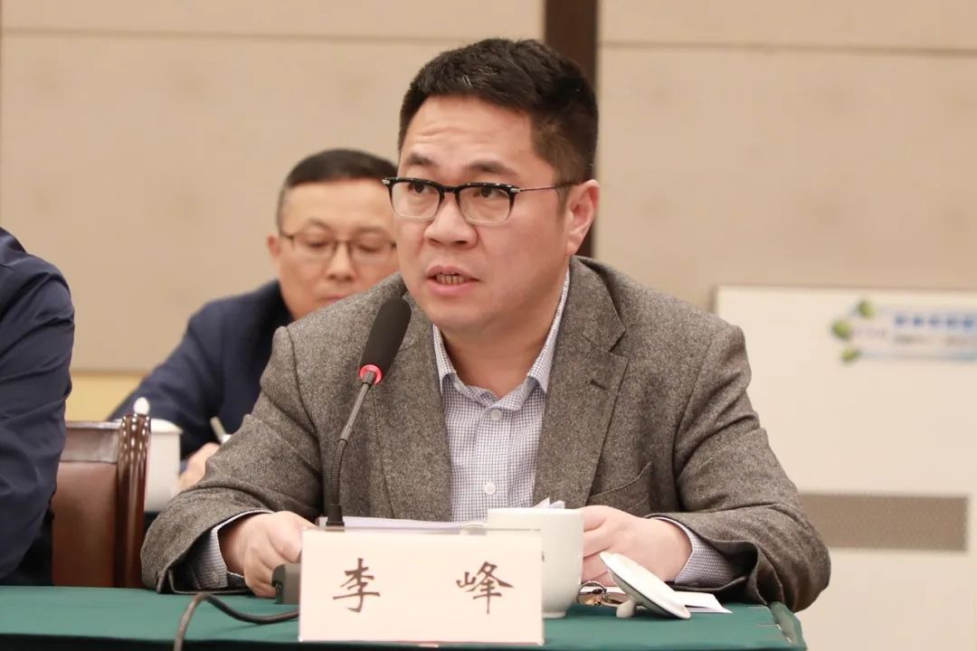 走深走实校地合作让要素在更大范围内流动上海大学党委与嘉定区委举行