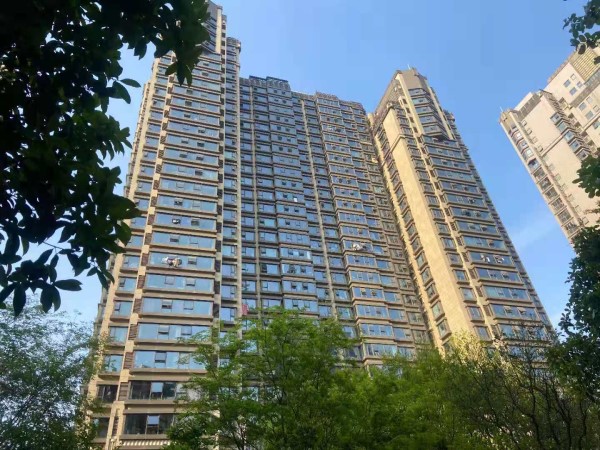 图说:香溢花城小区外貌.普陀公安分局供图(下同)