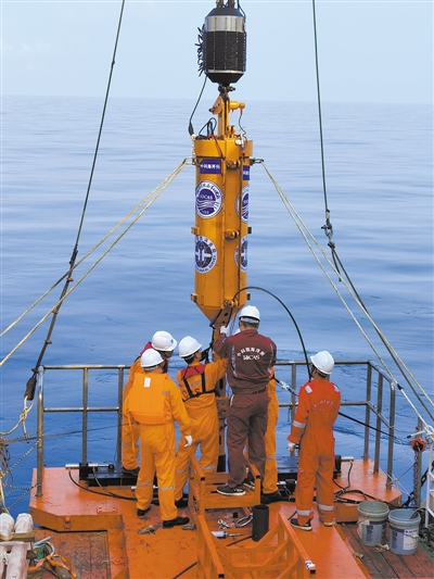 地质取样长度达15.83米 我国自研深海装备通过海试验收