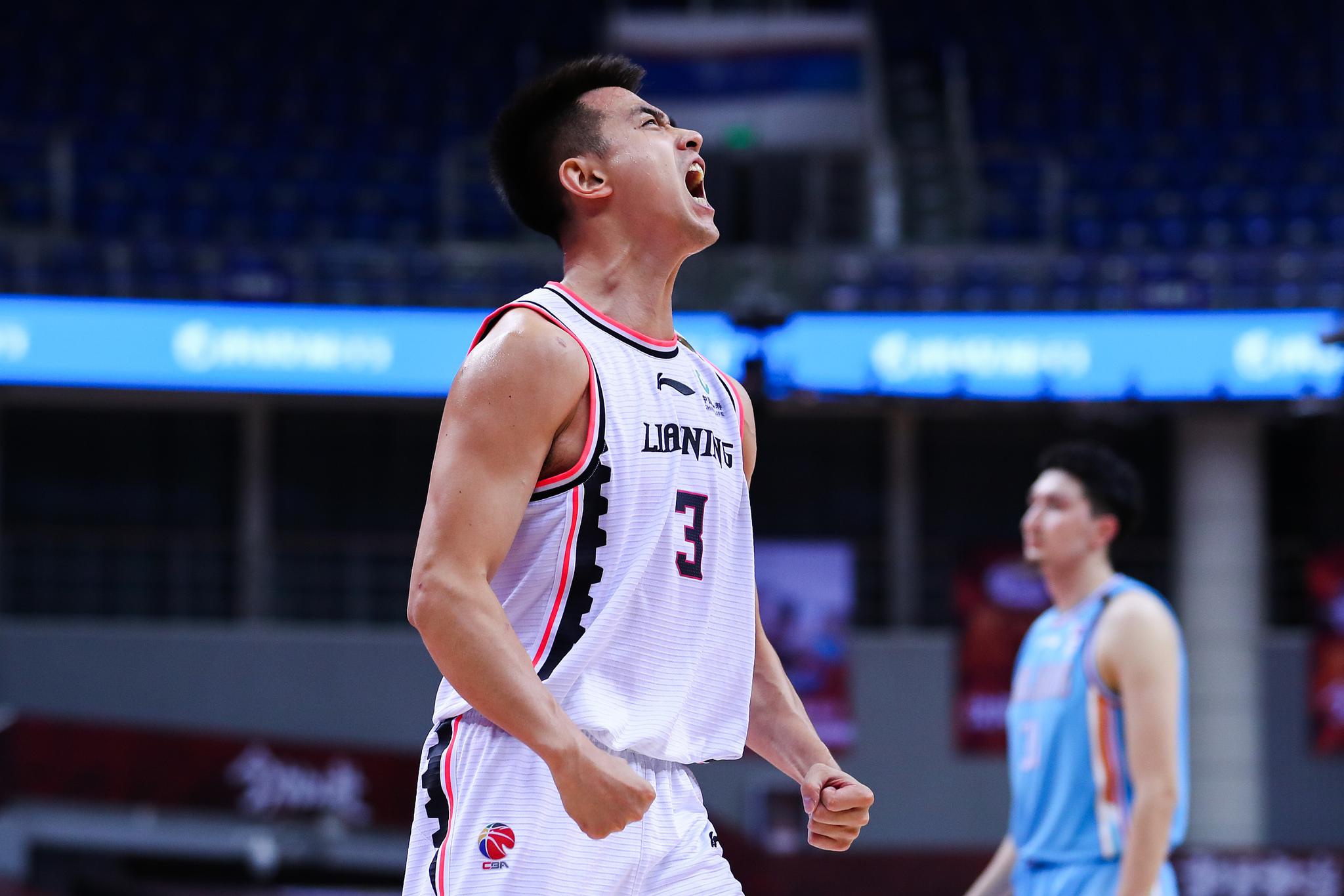 纵观cba篮协才是真的懂球赵继伟蜕变辽篮真核心