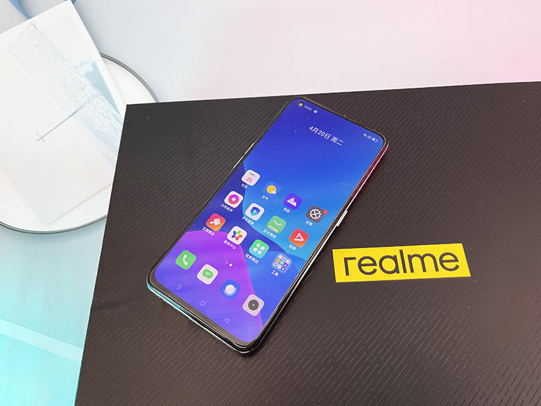 新一代千元机皇realme真我q3pro抢先体验