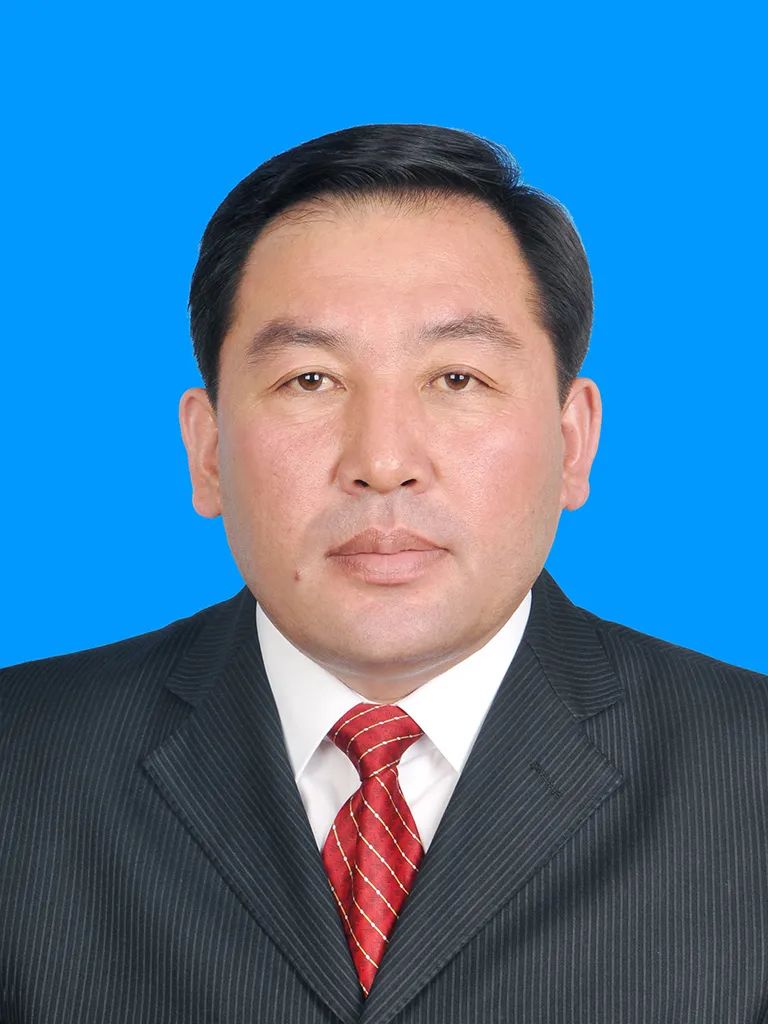 新疆两地区行署专员同月履新