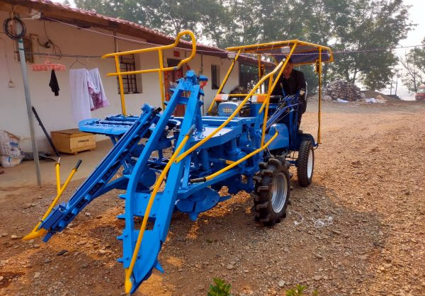 云南甘蔗主产区临沧市积极推进甘蔗生产机械化