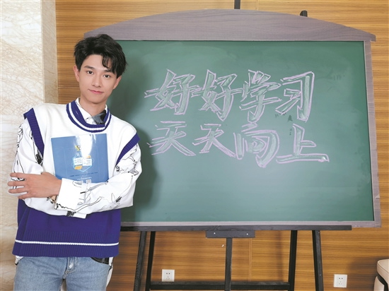 校方回应陈凯洲出道:他有冲劲,我们全力支持