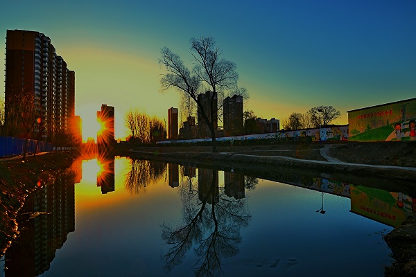 璀璨中国东风夜放花千树霓虹璀璨靓望都