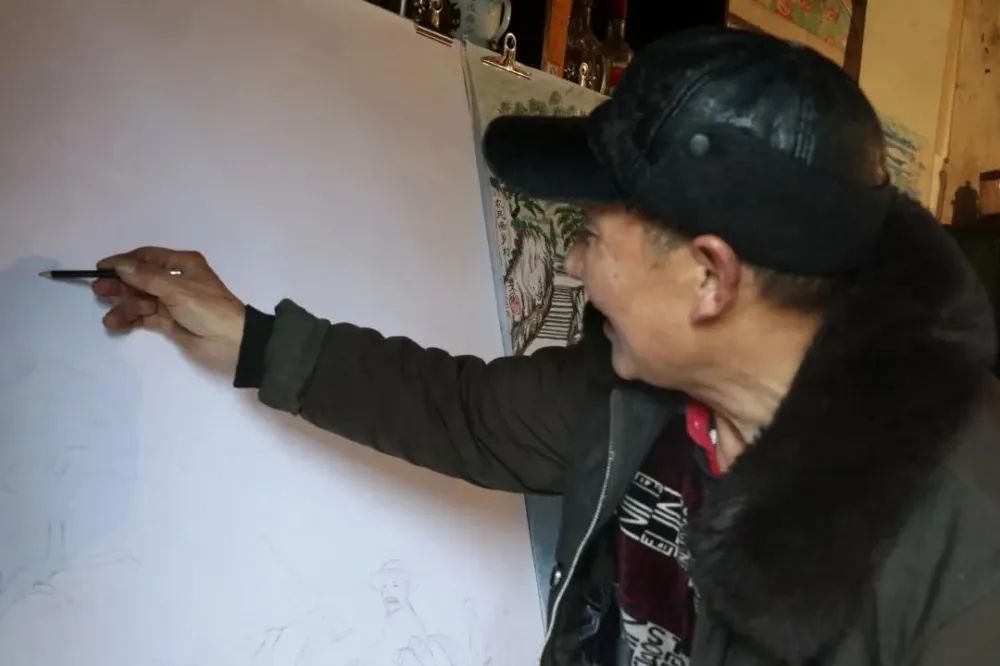 最美寻访63岁学绘画11年600余幅画作绘乡村巨变