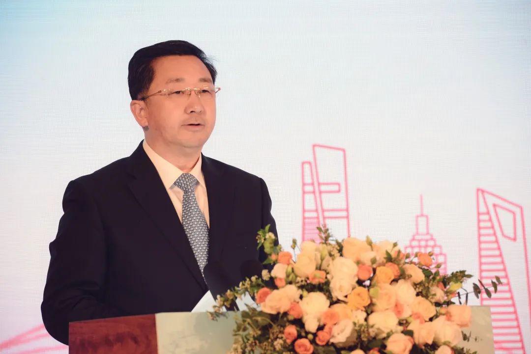 上实集团副董事长,上海医药集团党委书记,副董事长葛大维葛大维要求